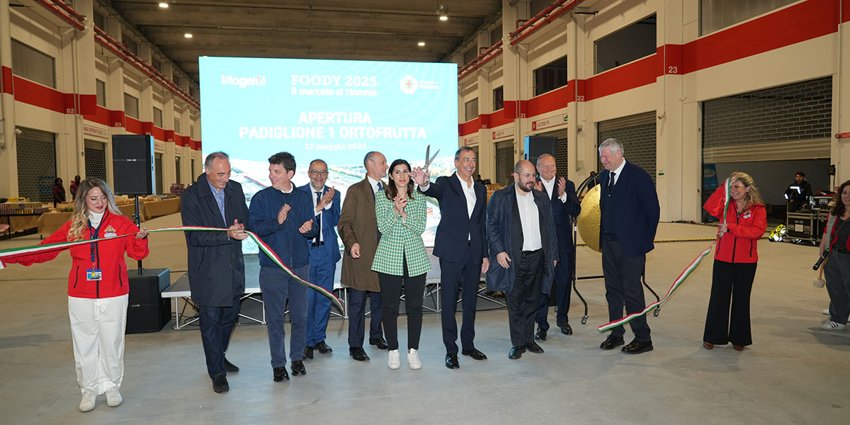 Inaugurato il nuovo padiglione ortofrutticolo del mercato di Milano